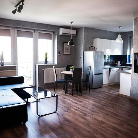 Jdk Apartamenty Legionow 50M2 5-Osobowy Kaliszki Buitenkant foto